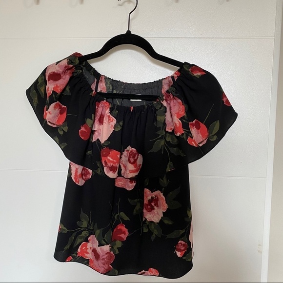 Wilfred Black Floral Off-Shoulder Top - Picture 3 of 6